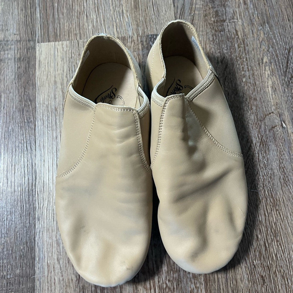 Tan jazz shoes barely worn